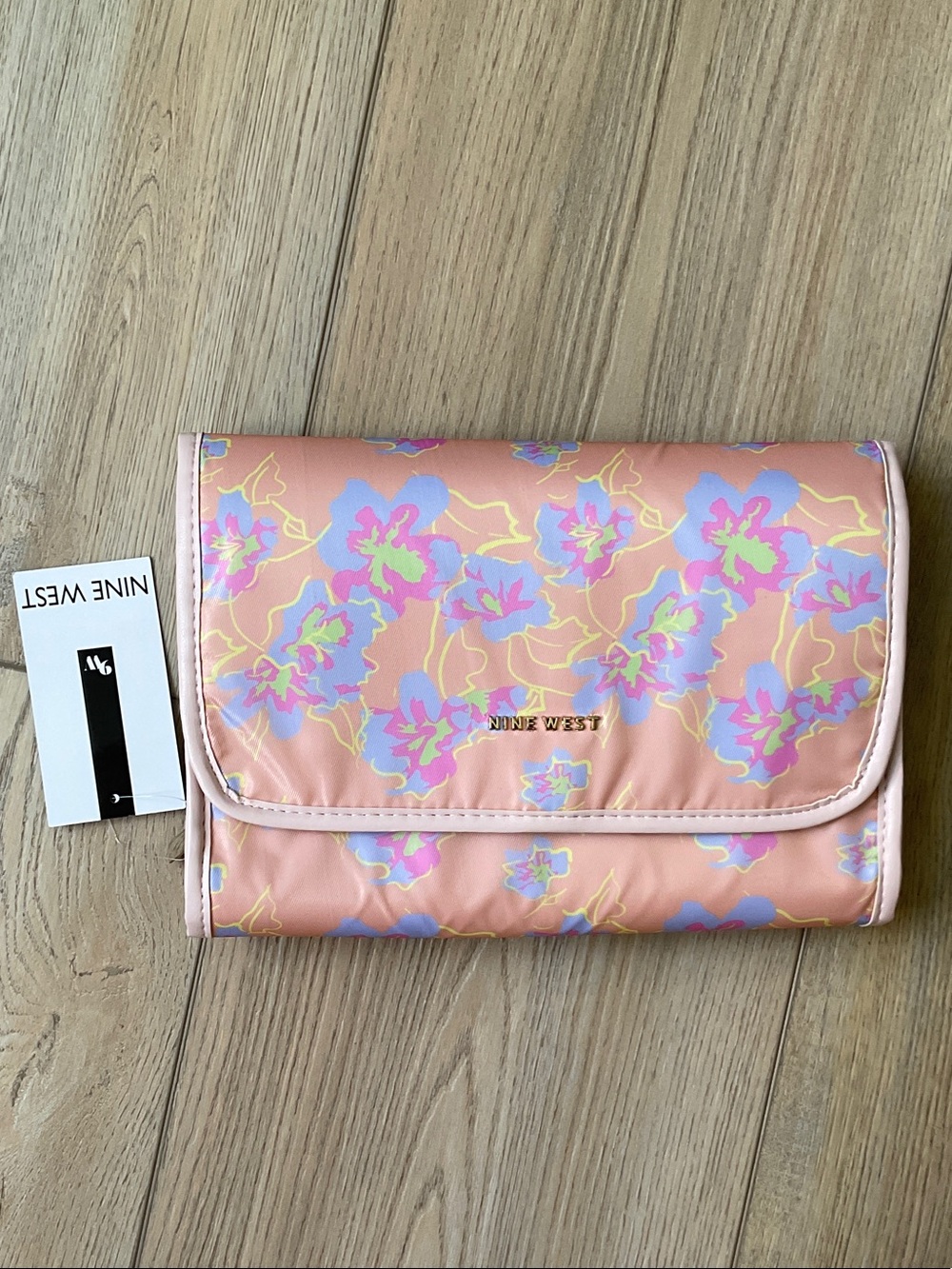 NWT Nine West Hanging Travel Toiletries Organizer Y2K Retro Pastel Pop Girly
